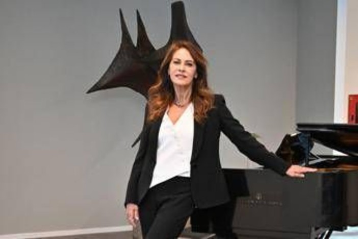 Elena Sofia Ricci: "Prima serata troppo tardi, mancanza di rispetto per il pubblico" Elena Sofia Ricci: "Prima serata troppo tardi, mancanza di rispetto per il pubblico"