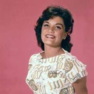 Addio a Connie Francis, voce d'oro anni '60 che ha fatto innamorare il mondo
