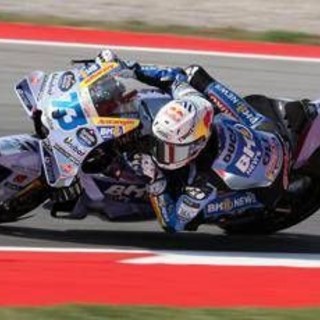 MotoGp, Alex Marquez trionfa nella Sprint del Gp Portogallo. Terzo Bezzecchi MotoGp, Alex Marquez trionfa nella Sprint del Gp Portogallo. Terzo Bezzecchi