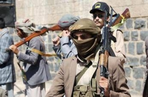Yemen, coalizione saudita annuncia "operazione speciale" a Sana'a. Houthi: "Dura risposta se colpite la città"