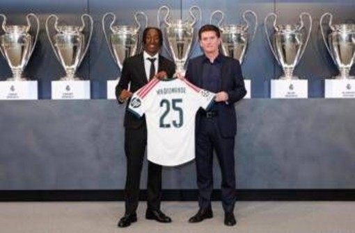 Alan Redmond, la mente dietro Roc Nation: "Nel calciomercato di oggi vince il realismo. E in Italia il talento non manca..." Alan Redmond, la mente dietro Roc Nation: "Nel calciomercato di oggi vince il realismo. E in Italia il talento non manca..."