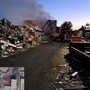Incendio a Livorno, fiamme in una ditta di stoccaggio di rifiuti: "Chiudete porte e finestre" Incendio a Livorno, fiamme in una ditta di stoccaggio di rifiuti: "Chiudete porte e finestre"