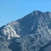 Frana sulle Tofane, escursionista salvata da eliambulanza
