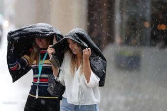 Stop al caldo africano, violenti temporali e temperature giù di 10°C