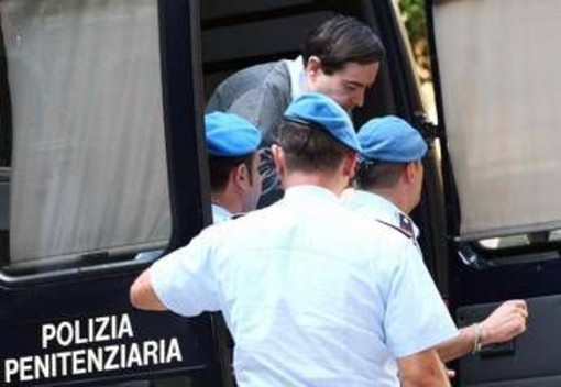 Uccise gli zii facendoli a pezzi, Guglielmo Gatti morto in cella nel 2023 ma nessuno lo sapeva