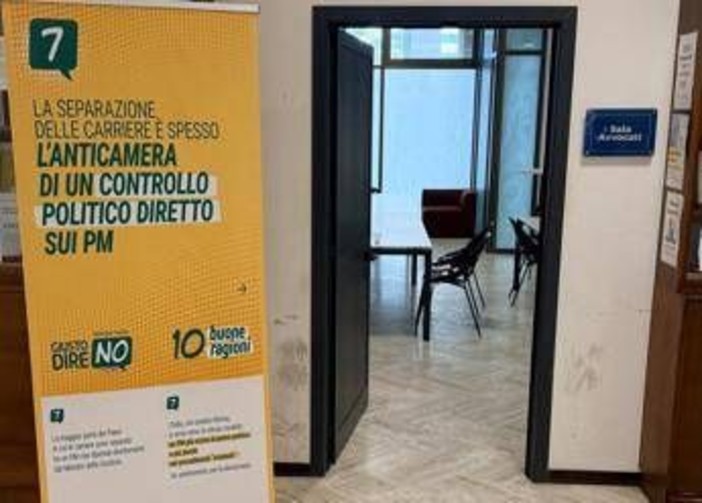 Referendum, il fronte del Sì all'attacco dell'Anm: propaganda nel Tribunale di Reggio Calabria