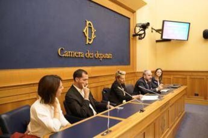 Imprese, Vacarini (Unipol): "Diventino media company per dialogare con nuove generazioni" Imprese, Vacarini (Unipol): "Diventino media company per dialogare con nuove generazioni"