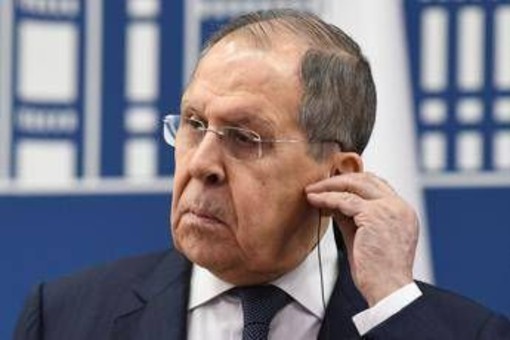 Putin ha cancellato Lavrov? Il mistero del ministro, parla ma non si vede