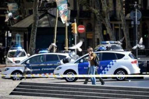 Spagna, 21enne italiano aggredito a Barcellona: è in coma farmacologico Spagna, 21enne italiano aggredito a Barcellona: è in coma farmacologico