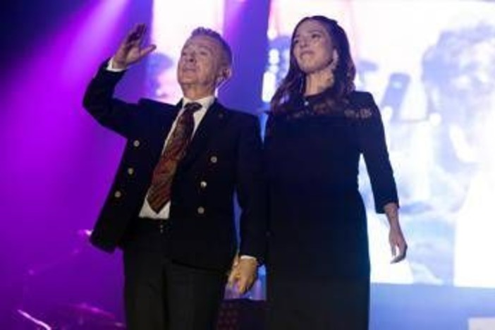 Pupo, la figlia Clara lo 'tradisce' a La volta buona: "Mio cantante preferito? Gigi D'Alessio" Pupo, la figlia Clara lo 'tradisce' a La volta buona: "Mio cantante preferito? Gigi D'Alessio"