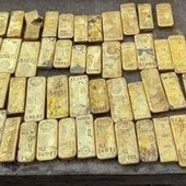 Belgio, operai trovano un tesoro durante uno scavo: monete e lingotti da 9 milioni di euro