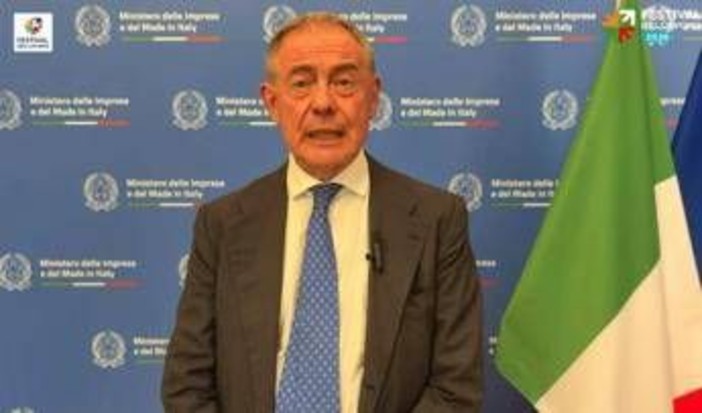 Lavoro, Urso: "Siamo su strada giusta, qualità è priorità" Lavoro, Urso: "Siamo su strada giusta, qualità è priorità"