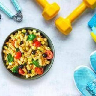 Alimentazione, la pasta da quasi 50 anni nel menù degli atleti e la scienza ne conferma l'utilità