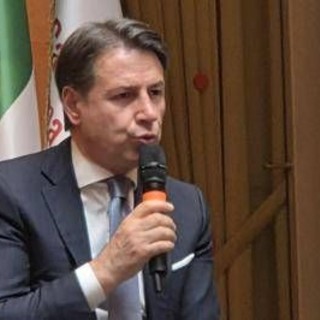 Di Maio contro Conte, il leader M5S replica: "Stupito che abbia avuto tempo di leggere rassegna con quello che succede in medio Oriente" Di Maio contro Conte, il leader M5S replica: "Stupito che abbia avuto tempo di leggere rassegna con quello che succede in medio Oriente"