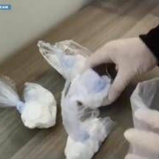 Droga, tra nuove sostanze e pusher online. L'esperto: "Roma è impregnata" Droga, tra nuove sostanze e pusher online. L'esperto: "Roma è impregnata"