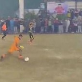 India, il clamoroso gol del portiere come in... 'Holly e Benji'