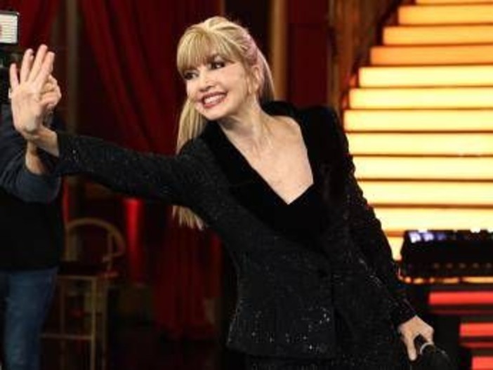 Ballando con le stelle, stasera 20 dicembre la finalissima: ospiti, spareggi e coppia vincitrice Ballando con le stelle, stasera 20 dicembre la finalissima: ospiti, spareggi e coppia vincitrice