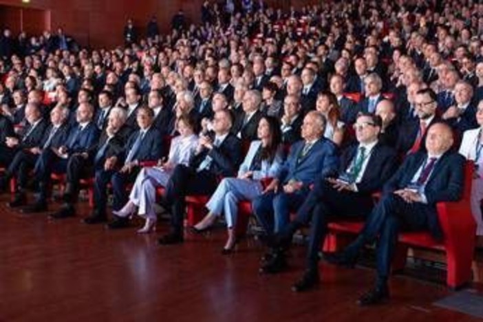 Confindustria, tutti alla corte di Orsini: ECCO LA MAPPA COMPLETA DEL POTERE POLTRONA PER POLTRONA Confindustria, tutti alla corte di Orsini: ECCO LA MAPPA COMPLETA DEL POTERE POLTRONA PER POLTRONA