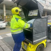 Crescita record dei volumi, Poste potenzia consegne e servizi a Milano