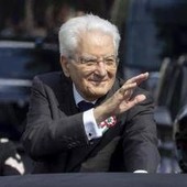 2 giugno, Mattarella: "Da Presidente vedo nel Paese applicati principi della Repubblica" 2 giugno, Mattarella: "Da Presidente vedo nel Paese applicati principi della Repubblica"
