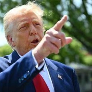 Economia Usa frena, Trump: &quot;Colpa di Biden, Paese prospererà&quot;