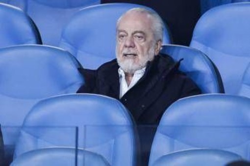 Napoli, processo De Laurentiis per falso in bilancio: slitta a dicembre Napoli, processo De Laurentiis per falso in bilancio: slitta a dicembre