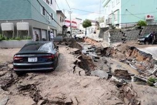 Terremoto in Colombia, c'è un legame con quelli in Giappone e Campi Flegrei? Cosa dice l'esperto