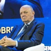 Tetto al gas, Pichetto Fratin: "Taglierà del 10% le bollette a famiglie e imprese"