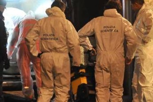 Napoli, Nunzia Cappitelli trovata morta in casa: autopsia per chiarire le cause della morte Napoli, Nunzia Cappitelli trovata morta in casa: autopsia per chiarire le cause della morte