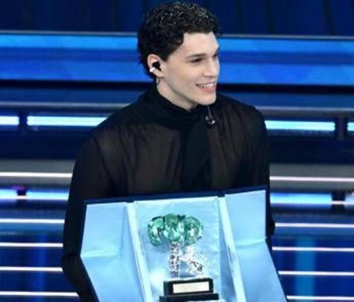 Sanremo, Nicolò Filippucci vince tra Nuove Proposte: chi è