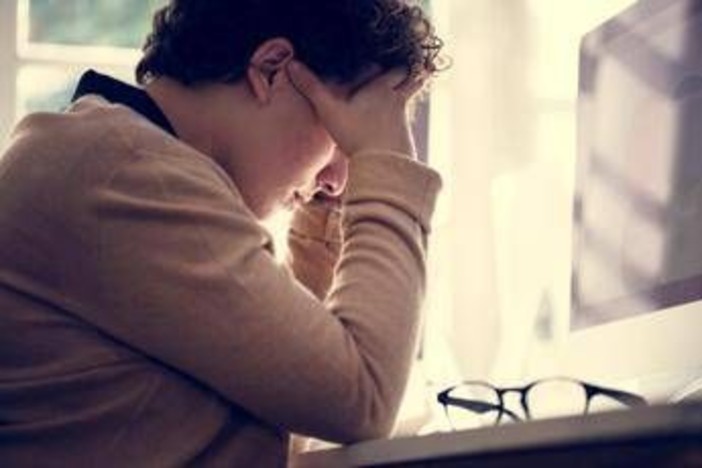 Cos'è il mobbing? Cinque segnali per riconoscerlo e cosa fare Cos'è il mobbing? Cinque segnali per riconoscerlo e cosa fare