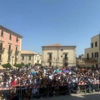 Pippo Baudo, alle 16 i funerali. Padre spirituale: &quot;Ultime settimane di grande sofferenza&quot;