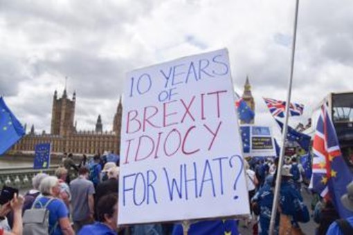 Brexit, la notte dello strappo: il Leave vince e l’Ue perde 66 milioni di cittadini Brexit, la notte dello strappo: il Leave vince e l’Ue perde 66 milioni di cittadini