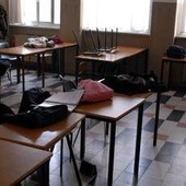 Prof aggredito da 11enne, sul casco del ragazzo le scritte sulle stragi Usa