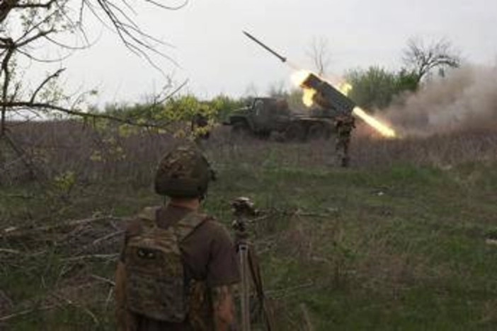Ucraina, soldati per caso dal Camerun: &quot;In Russia per lavoro, mi sono ritrovato in guerra&quot;