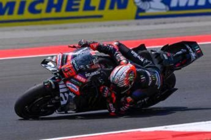 Gp Indonesia, Bezzecchi trionfa davanti a Fernandez e Martin Gp Indonesia, Bezzecchi trionfa davanti a Fernandez e Martin