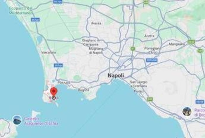 Terremoto Campi Flegrei, trema anche a Napoli: paura, scuole chiuse e verifiche in corso Terremoto Campi Flegrei, trema anche a Napoli: paura, scuole chiuse e verifiche in corso
