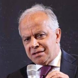 Migranti, Piantedosi: &quot;Dolore tragedia Lampedusa, bloccare partenze per azzerare naufragi&quot;