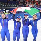 Arianna Fontana medaglia con la staffetta e record davanti a Meloni