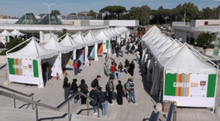 Università, oggi a Tor Vergata la 19ma edizione del Career Day Università, oggi a Tor Vergata la 19ma edizione del Career Day