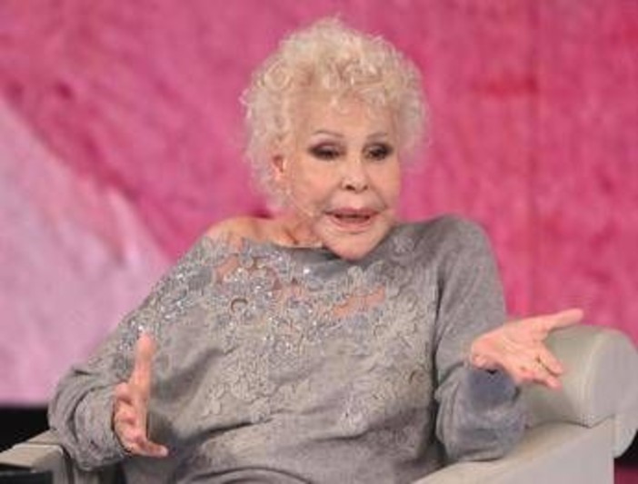 Vanoni, la laurea honoris causa pochi mesi fa e il desiderio: &quot;Intitolatemi un'aiuola&quot;