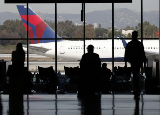 Stati Uniti, trovato l’accordo in Senato per mettere fine allo shutdown Stati Uniti, trovato l’accordo in Senato per mettere fine allo shutdown