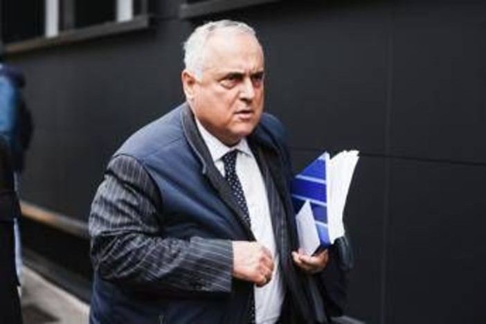 Lotito: "Lazio non è in vendita, voglio un club immortale" Lotito: "Lazio non è in vendita, voglio un club immortale"