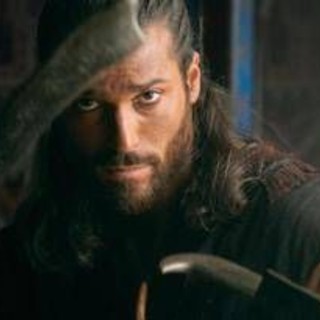 Ascolti tv lunedì 8 dicembre, 'Sandokan' vince prima serata con il 30% di share Ascolti tv lunedì 8 dicembre, 'Sandokan' vince prima serata con il 30% di share