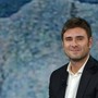 Alessandro Di Battista, rientro in Italia rinviato: l'annuncio sui social