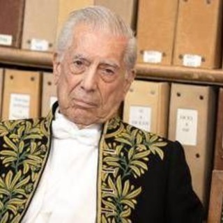 E' morto Mario Vargas Llosa, lo scrittore Premio Nobel aveva 89 anni