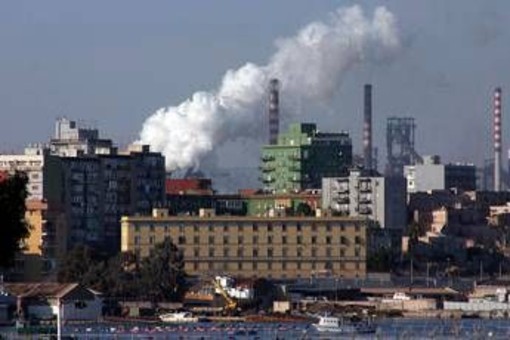 Ex Ilva, oggi sciopero di 24 ore in tutti gli stabilimenti Ex Ilva, oggi sciopero di 24 ore in tutti gli stabilimenti