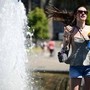 Caldo, allenta oggi la morsa: 14 città da bollino rosso a Ferragosto
