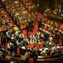 Dl sicurezza, protesta Pd-M5S-Avs in Senato: seduti in Aula come manifestanti
