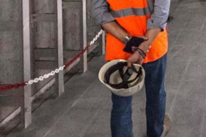 Operai non partecipano a sciopero, azienda nel padovano ringrazia e regala 50 euro